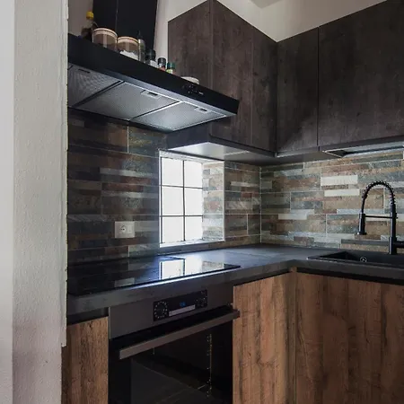 La Casa Di Leo E Lucy Ольбия